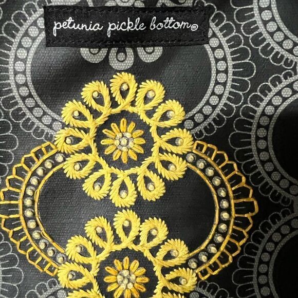 Petunia pickle bottom wishful weekender bag - Picture 2 of 13